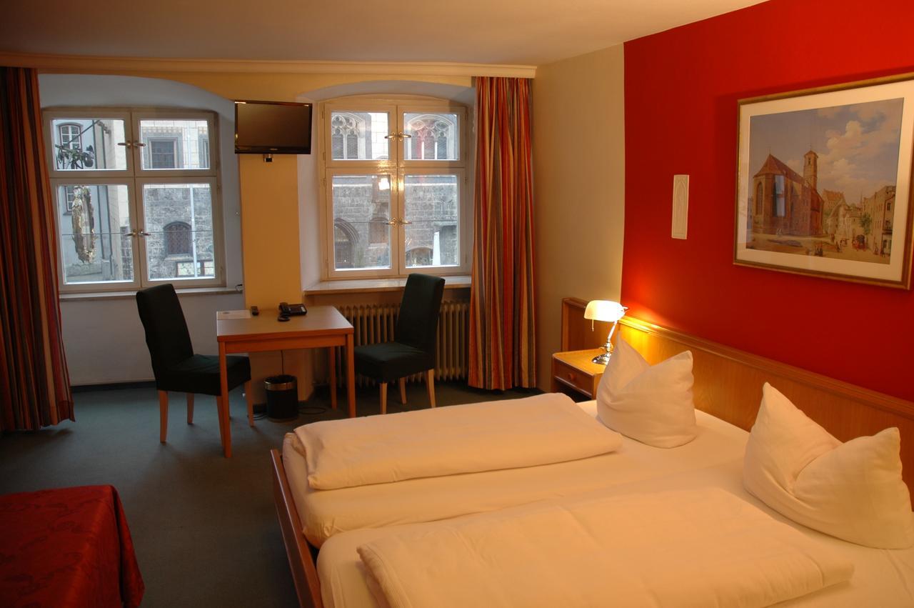 Hotel Paulanerstuben Wasserburg Buitenkant foto